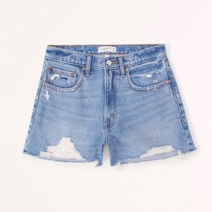ABERCROMBIE curve love mid rise boyfriend shorts 29/8